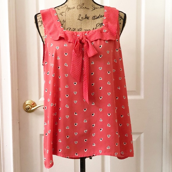 LC Lauren Conrad Tops - LC Disney heart sleeveless blouse size large